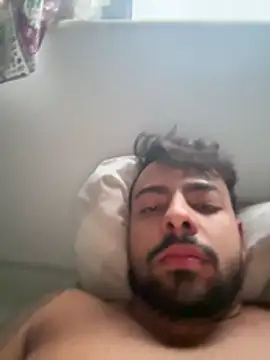 artzin2334 online show from 12-17-25, 08:09