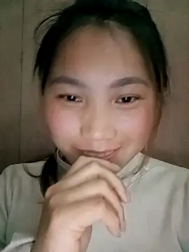 min-xinh online show from 02-04-26, 10:43