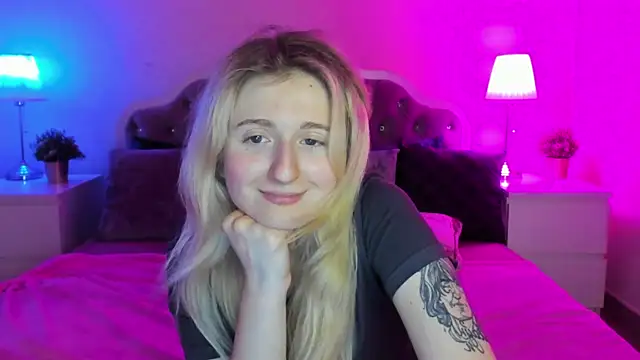 CamillaDreamer online show from 01-12-26, 06:24