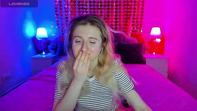 CamillaDreamer online show from 03-02-26, 07:32