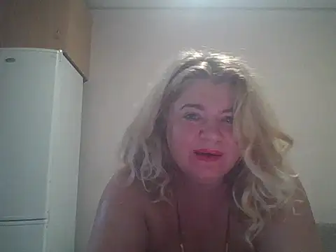 HurricaneCathrine online show from 09-30-25, 08:19