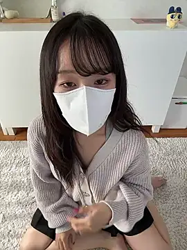 Snapshot of kana_sc chatting on 10-28-25, 03:10 kana sc online show from 10-28-25, 03:10