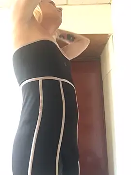 Snapshot of alexawinterrr chatting on 11-24-25, 05:23 alexawinterrr online show from 11-24-25, 05:23