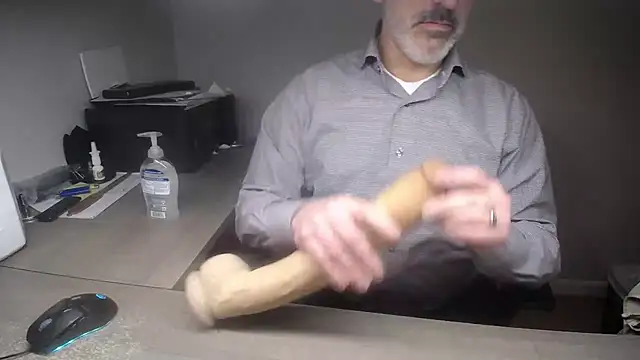 Snapshot of sackstor chatting on 02-28-25, 09:44 sackstor online show from 02-28-25, 09:44