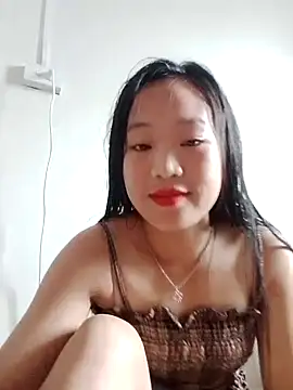 Anna albi online show from 10-01-25, 04:07