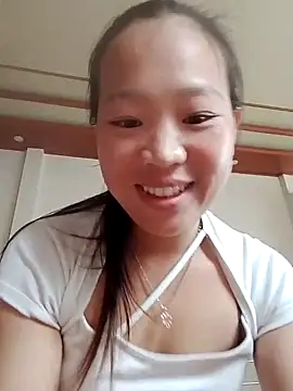 Anna albi online show from 10-04-25, 01:36