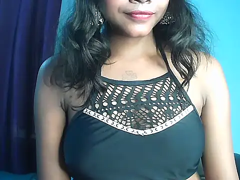 Snapshot of PAYARI_PURVI chatting on 11-22-25, 05:39 PAYARI PURVI online show from 11-22-25, 05:39