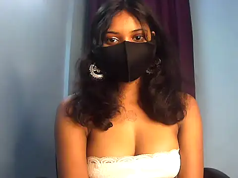 Snapshot of PAYARI_PURVI chatting on 12-14-25, 09:25 PAYARI PURVI online show from 12-14-25, 09:25