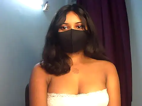 Snapshot of PAYARI_PURVI chatting on 01-11-26, 12:43 PAYARI PURVI online show from 01-11-26, 12:43