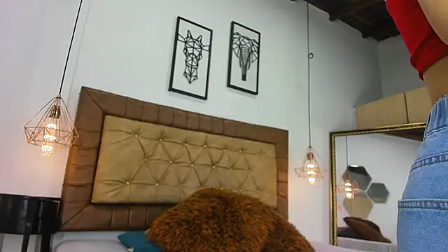 Snapshot of hannarose1208 chatting on 11-22-25, 12:26 hannarose1208 online show from 11-22-25, 12:26