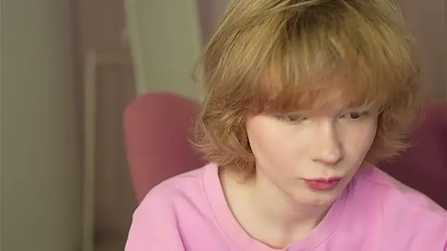 misska   online show from 11-06-25, 07:42