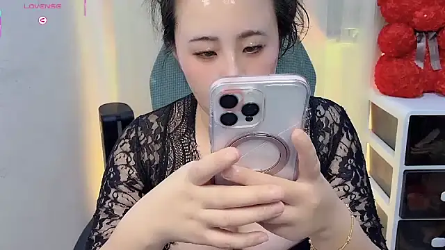 NEWONETO online show from 12-02-25, 11:04