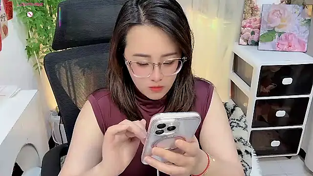 NEWONETO online show from 02-16-26, 01:35