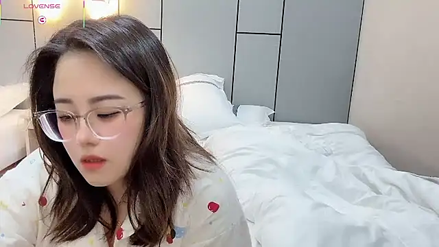 NEWONETO online show from 04-11-26, 04:44