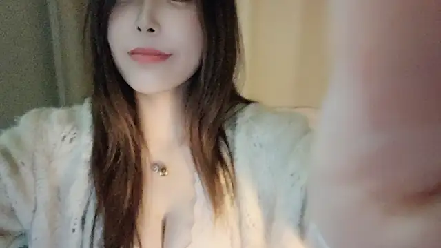 Snapshot of kimee_Xixi chatting on 10-11-25, 10:14 kimee Xixi online show from 10-11-25, 10:14