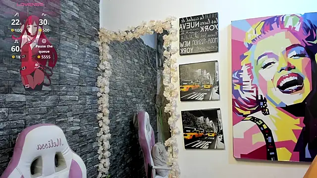 Snapshot of valery__star chatting on 11-20-25, 12:38 valery star online show from 11-20-25, 12:38