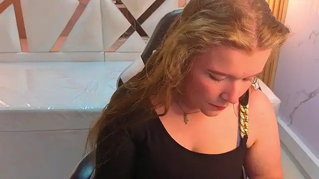 carla tp online show from 10-26-25, 12:55