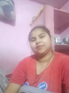 Snapshot of Mamta-Thakur chatting on 12-17-25, 05:19 Mamta-Thakur online show from 12-17-25, 05:19