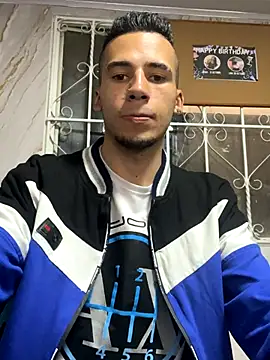 Snapshot of wiland_hot23 chatting on 10-09-25, 08:51 wiland hot23 online show from 10-09-25, 08:51