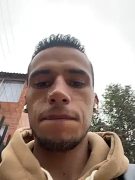 Snapshot of wiland_hot23 chatting on 10-22-25, 07:46 wiland hot23 online show from 10-22-25, 07:46