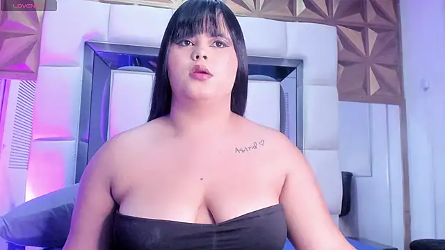 violet milleer online show from 12-03-25, 07:12