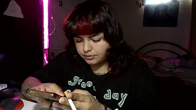 crucifxcked online show from 10-18-25, 07:36