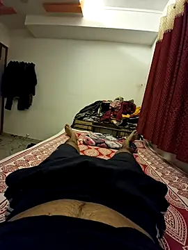 devid3795 online show from 11-10-25, 05:45