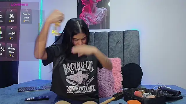 karinna santana online show from 01-12-26, 08:03