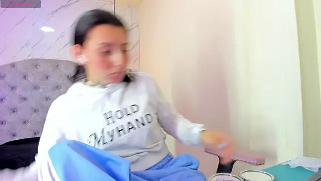 Iris  77 online show from 10-08-25, 07:00