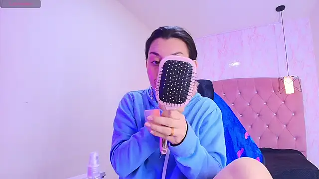 Iris  77 online show from 10-11-25, 06:50