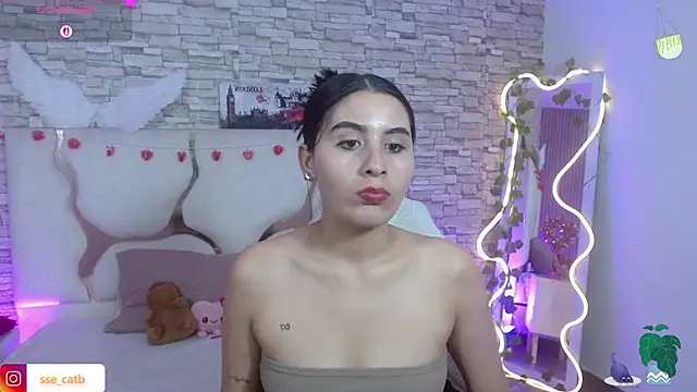 Snapshot of casse_tay chatting on 02-17-26, 03:47 casse tay online show from 02-17-26, 03:47