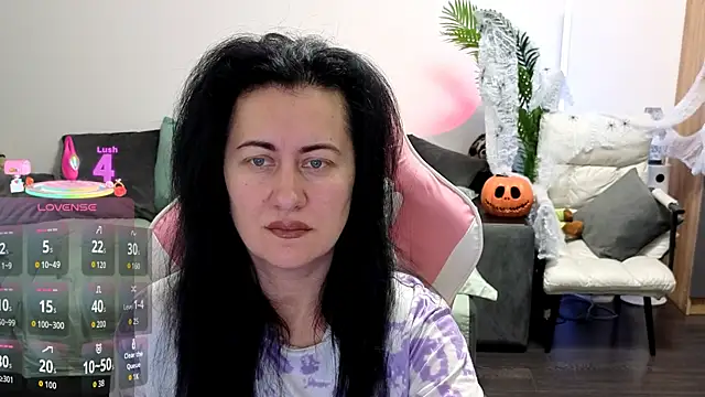 Snapshot of monnica_vibe_ chatting on 10-21-25, 09:43 monnica vibe online show from 10-21-25, 09:43