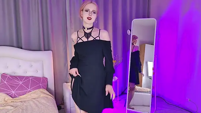 luna son online show from 11-15-25, 09:11