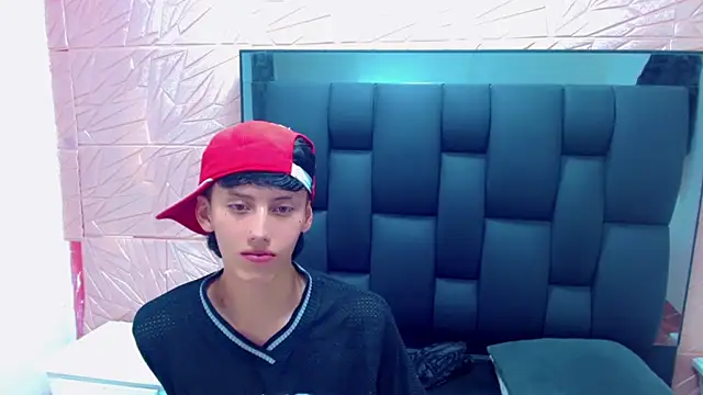 thaigo twink38 online show from 01-07-26, 07:55