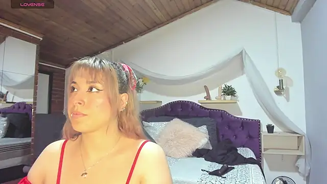 sophialyh 1 online show from 10-24-25, 12:34