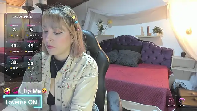 sophialyh 1 online show from 02-05-26, 12:43