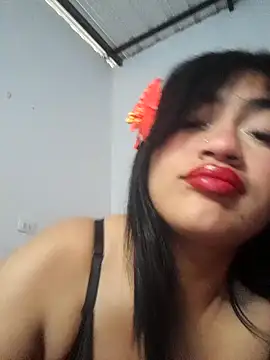 who is milyxx online show from 10-28-25, 01:03