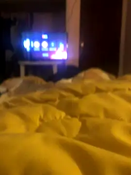 Snapshot of Charly4_20 chatting on 09-29-25, 12:43 Charly4 20 online show from 09-29-25, 12:43