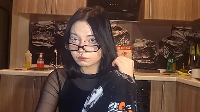 Beeping Creature online show from 02-08-26, 06:11