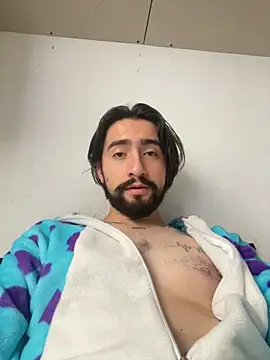 maximusdominus26 online show from 09-30-25, 04:45