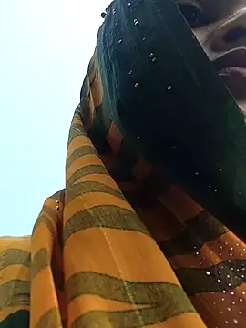 Snapshot of Na_shreya chatting on 02-02-26, 04:33 Na shreya online show from 02-02-26, 04:33