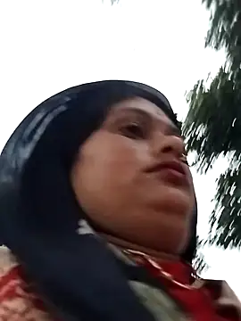 Snapshot of Na_shreya chatting on 02-04-26, 01:22 Na shreya online show from 02-04-26, 01:22