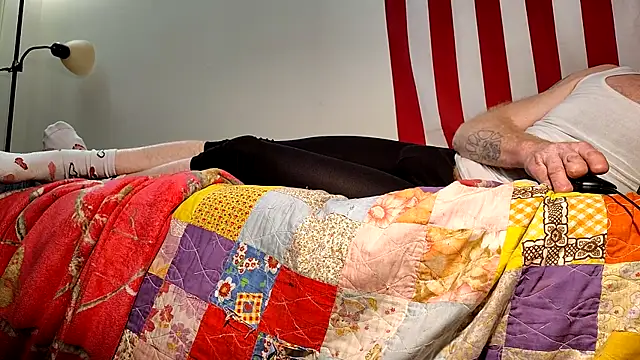 whitesmoothrod9 online show from 11-26-25, 03:40