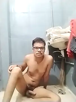 sexybobby13 online show from 10-06-25, 08:45