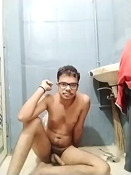 sexybobby13 online show from 10-08-25, 09:07