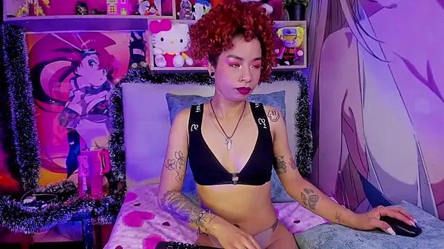 Snapshot of Rchelx69x chatting on 12-22-25, 01:24 Rchelx69x online show from 12-22-25, 01:24