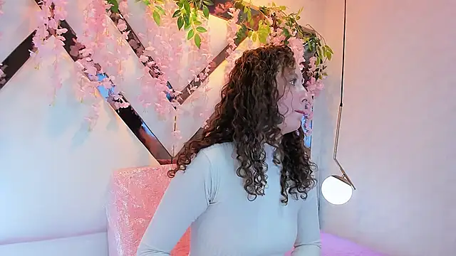 Marylinmonroy online show from 10-04-25, 02:04