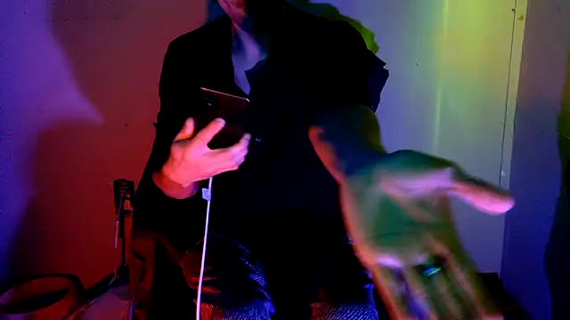 highinhtxx online show from 11-09-25, 02:37