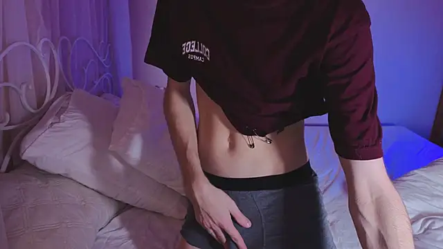 TommieHi online show from 10-26-25, 05:13