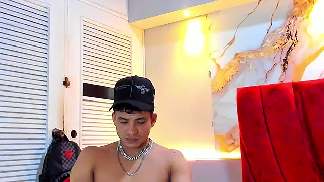 daniscot online show from 11-17-25, 03:45